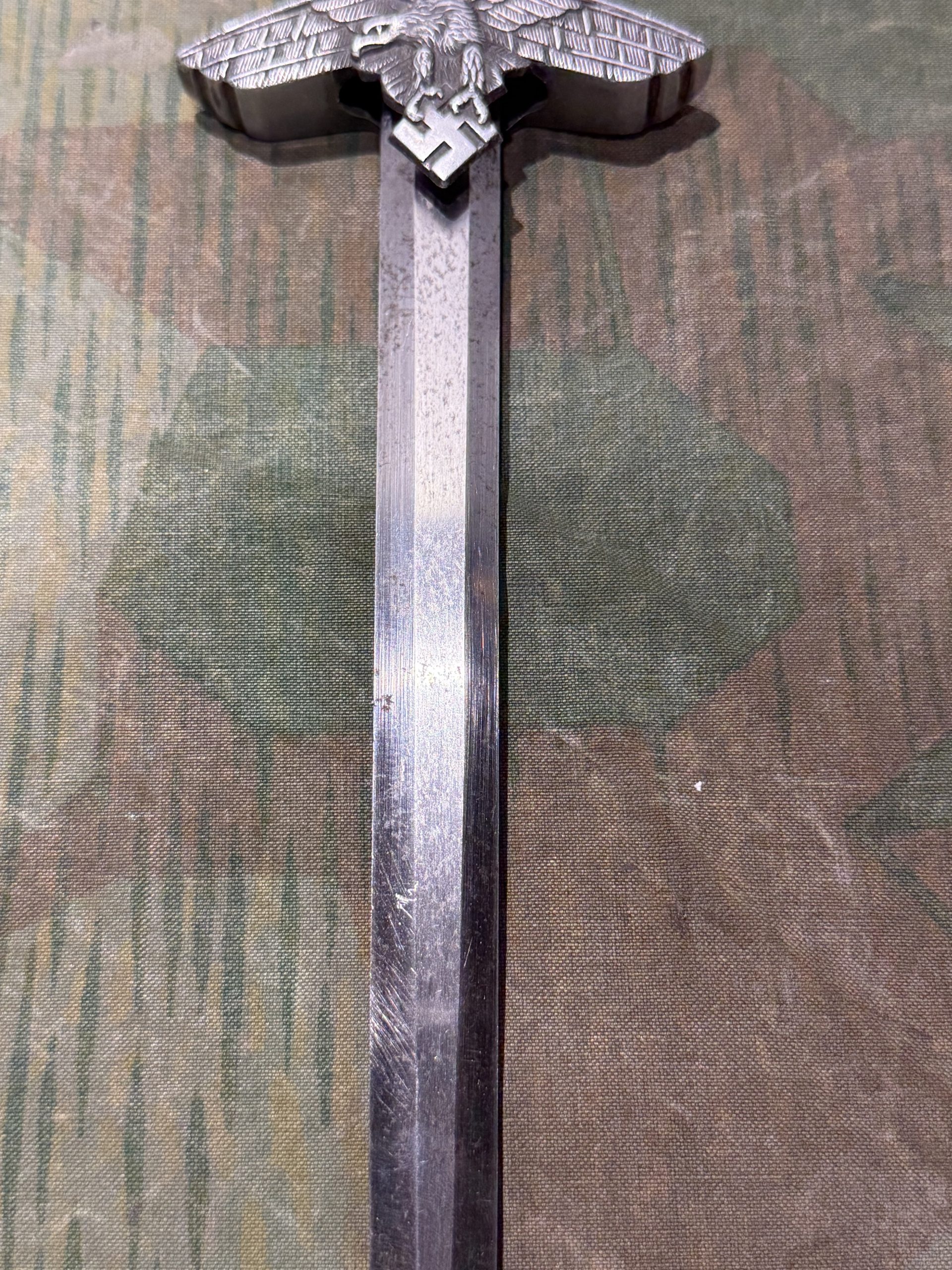 Original WW2 German Luftwaffe 2nd Model Officer's Dagger - F.W. Höller (With Repro Sheath) - Image 26