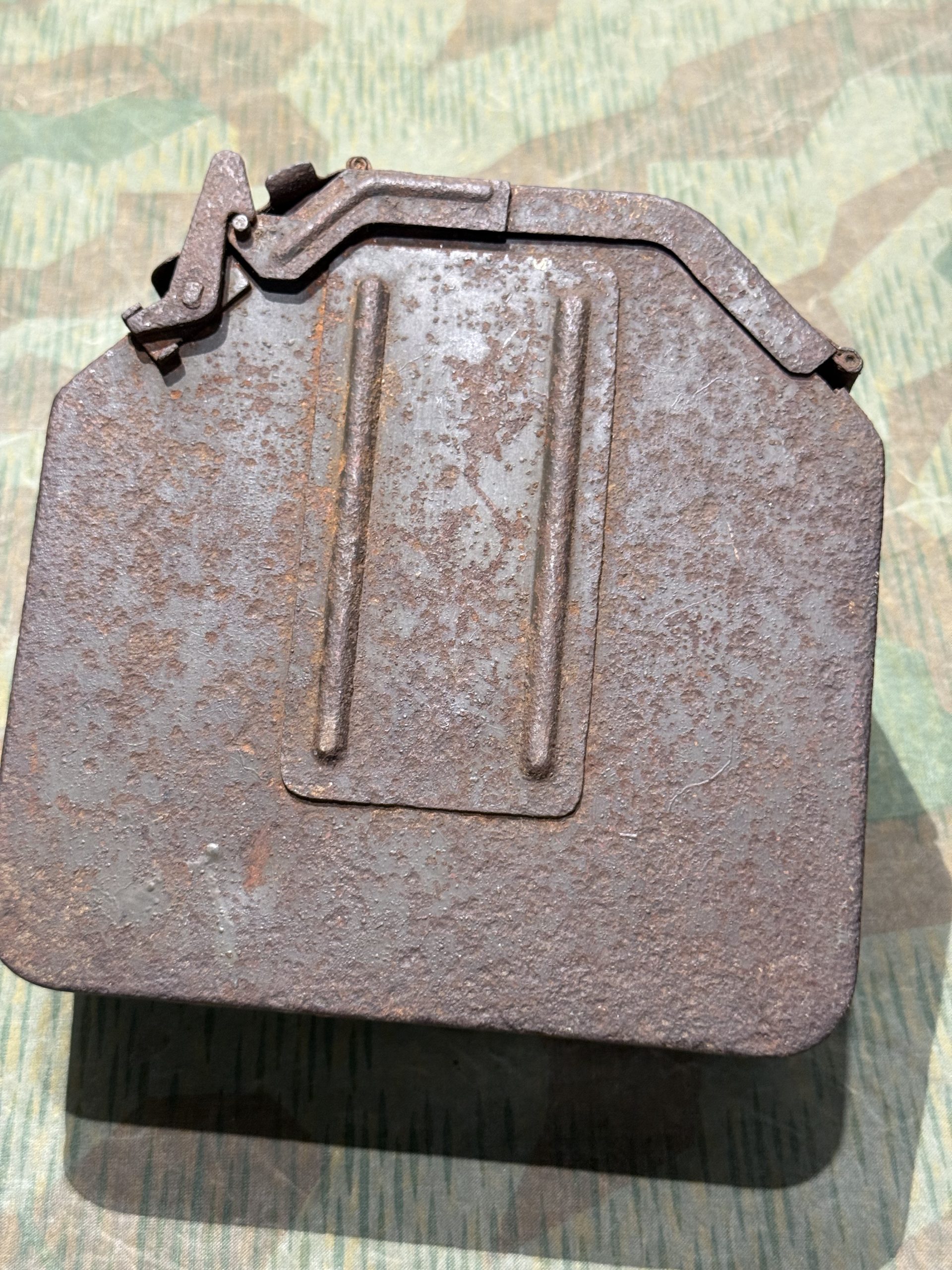 Original WW2 German Mg34 Mg42 Patronenkasten 36 Ammo Can / Drum Marked ADA 1943 - Image 12