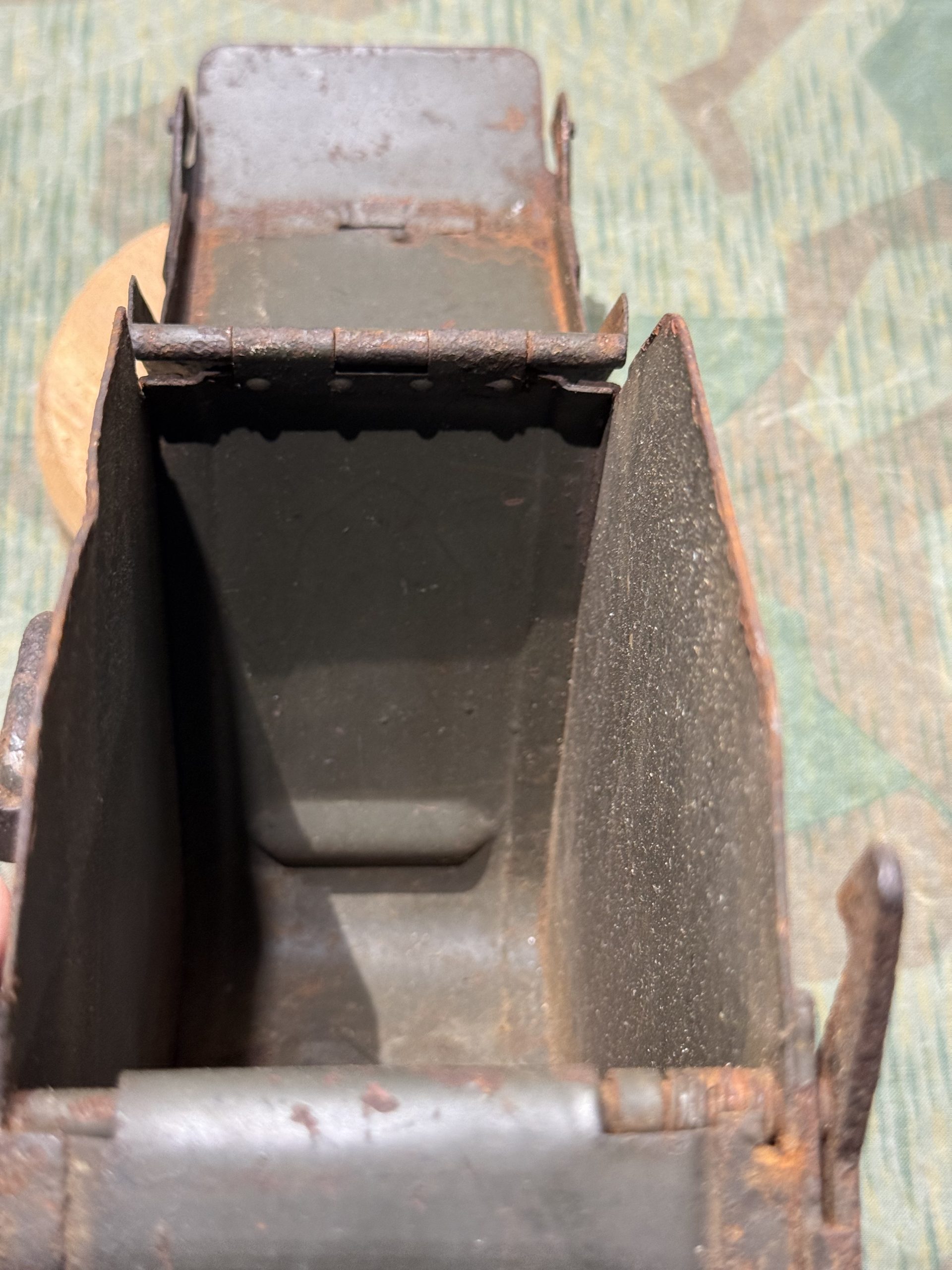 Original WW2 German Mg34 Mg42 Patronenkasten 36 Ammo Can / Drum Marked ADA 1943 - Image 20