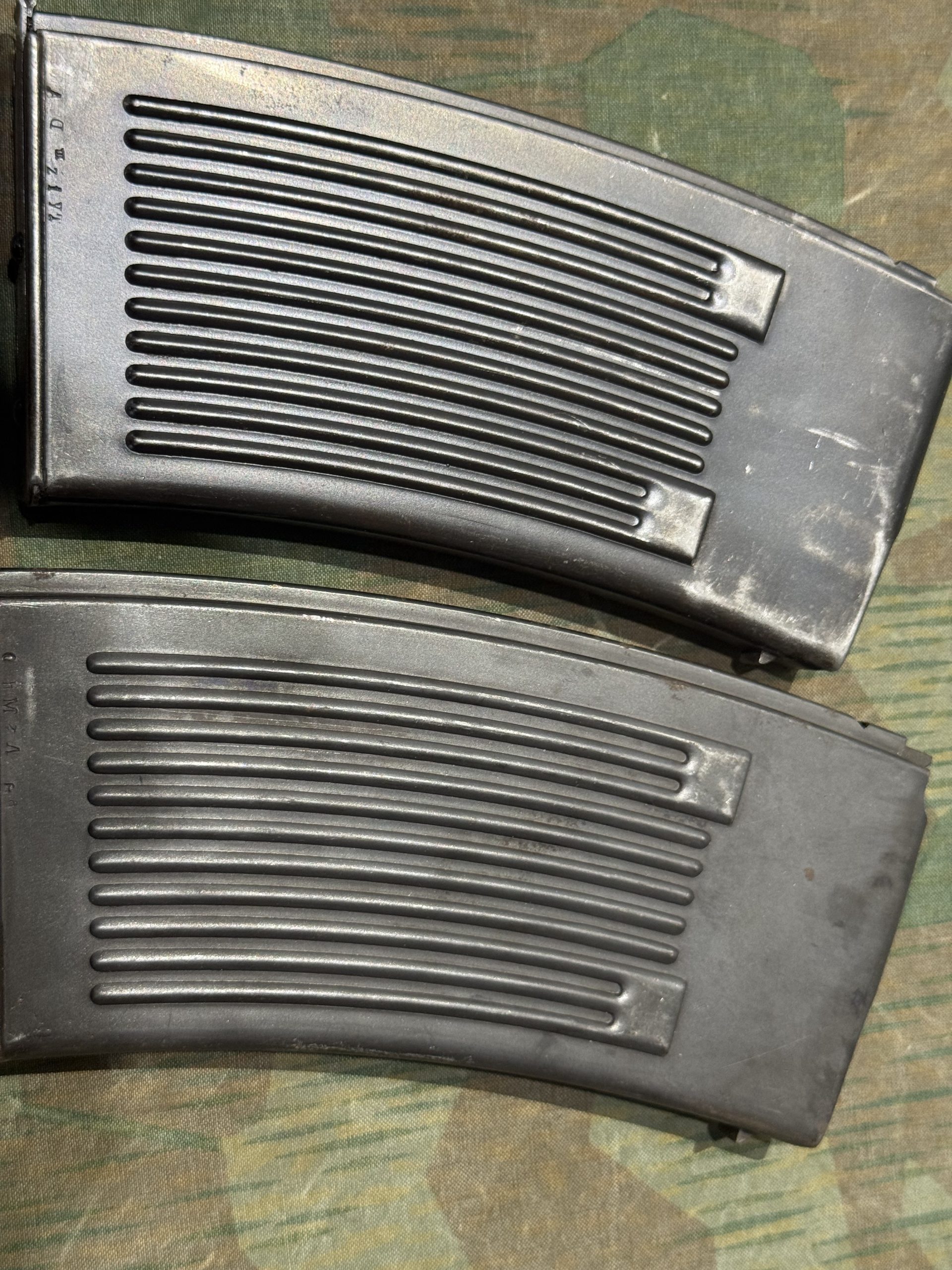 Original WW2 German MG13 8x Magazines w/ Carry Pouches - Image 28