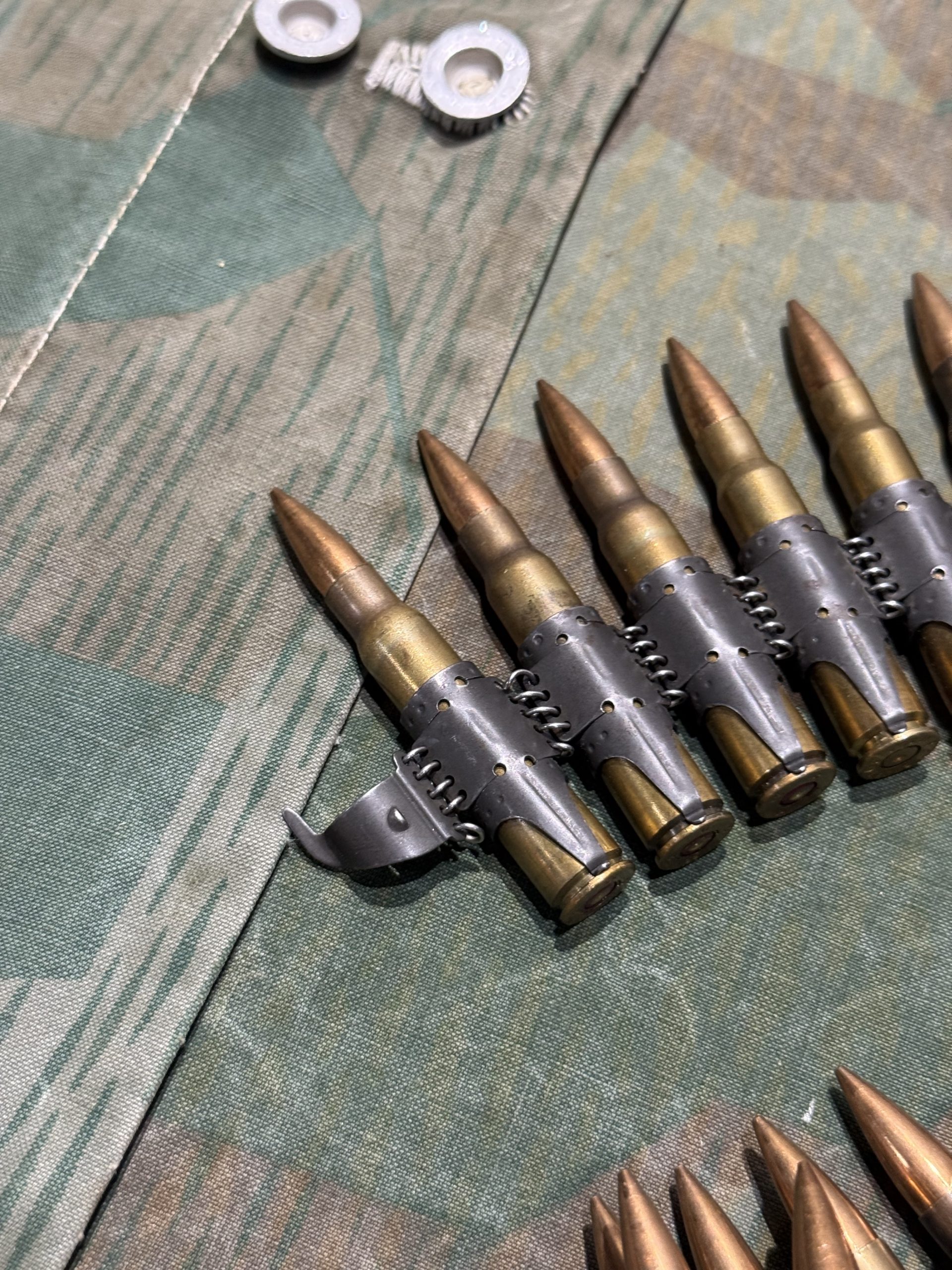 WW2 German Style Mg34 Mg42 8mm 100rd Ammo Belt w/ Starter Tab INERT Spent Primers Remain - Image 2