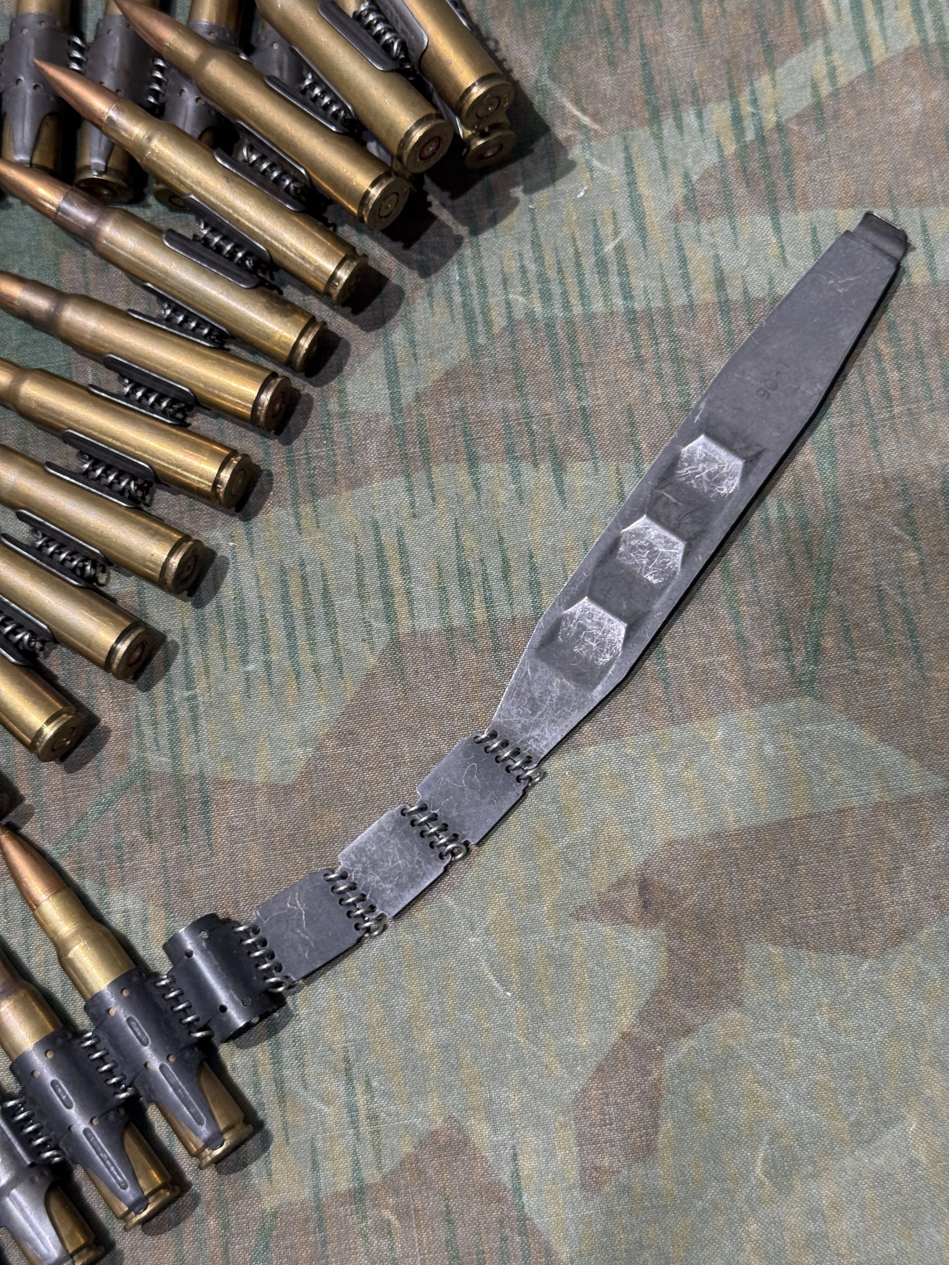 WW2 German Style Mg34 Mg42 8mm 100rd Ammo Belt w/ Starter Tab INERT Spent Primers Remain - Image 9