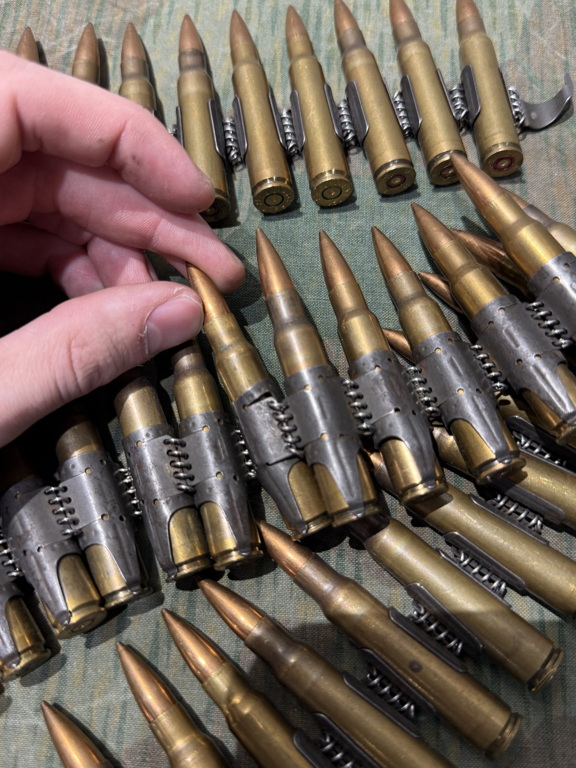WW2 German Style Mg34 Mg42 8mm 100rd Ammo Belt w/ Starter Tab INERT Spent Primers Remain - Image 15