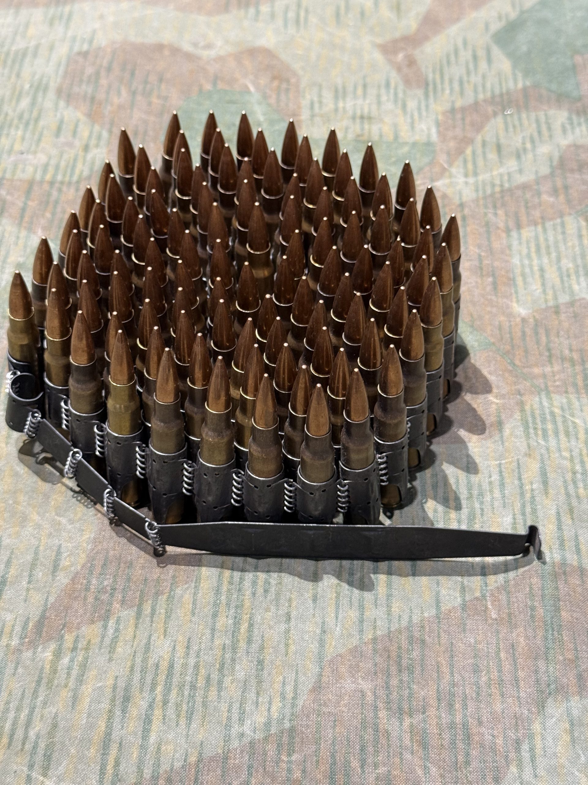 WW2 German Style Mg34 Mg42 8mm 100rd Ammo Belt w/ Starter Tab INERT Spent Primers Remain - Image 17
