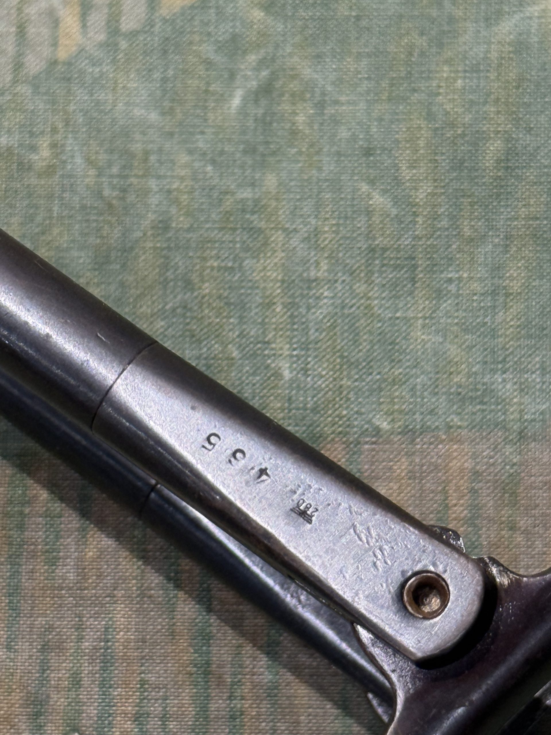 Original WW2 German Deactivated MP40 Display Gun BNZ 1943 Marked w/ Live Barrel, Sling & Magazine - Image 13