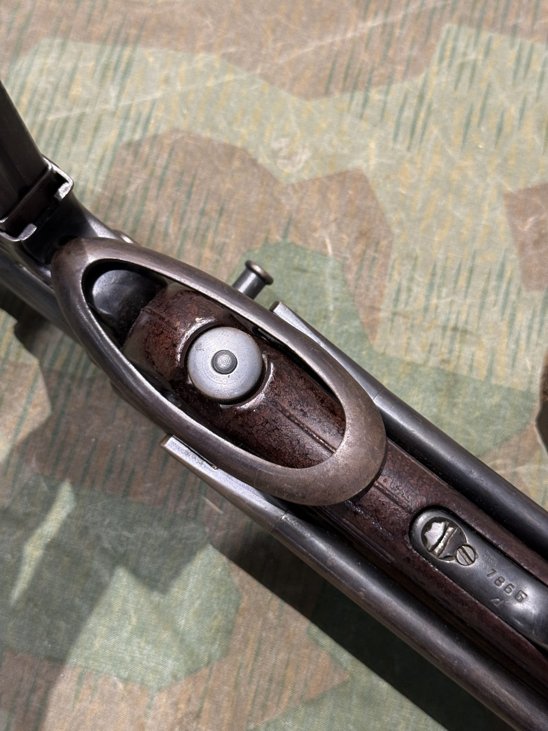 Original WW2 German Deactivated MP40 Display Gun BNZ 1943 Marked w/ Live Barrel, Sling & Magazine - Image 19
