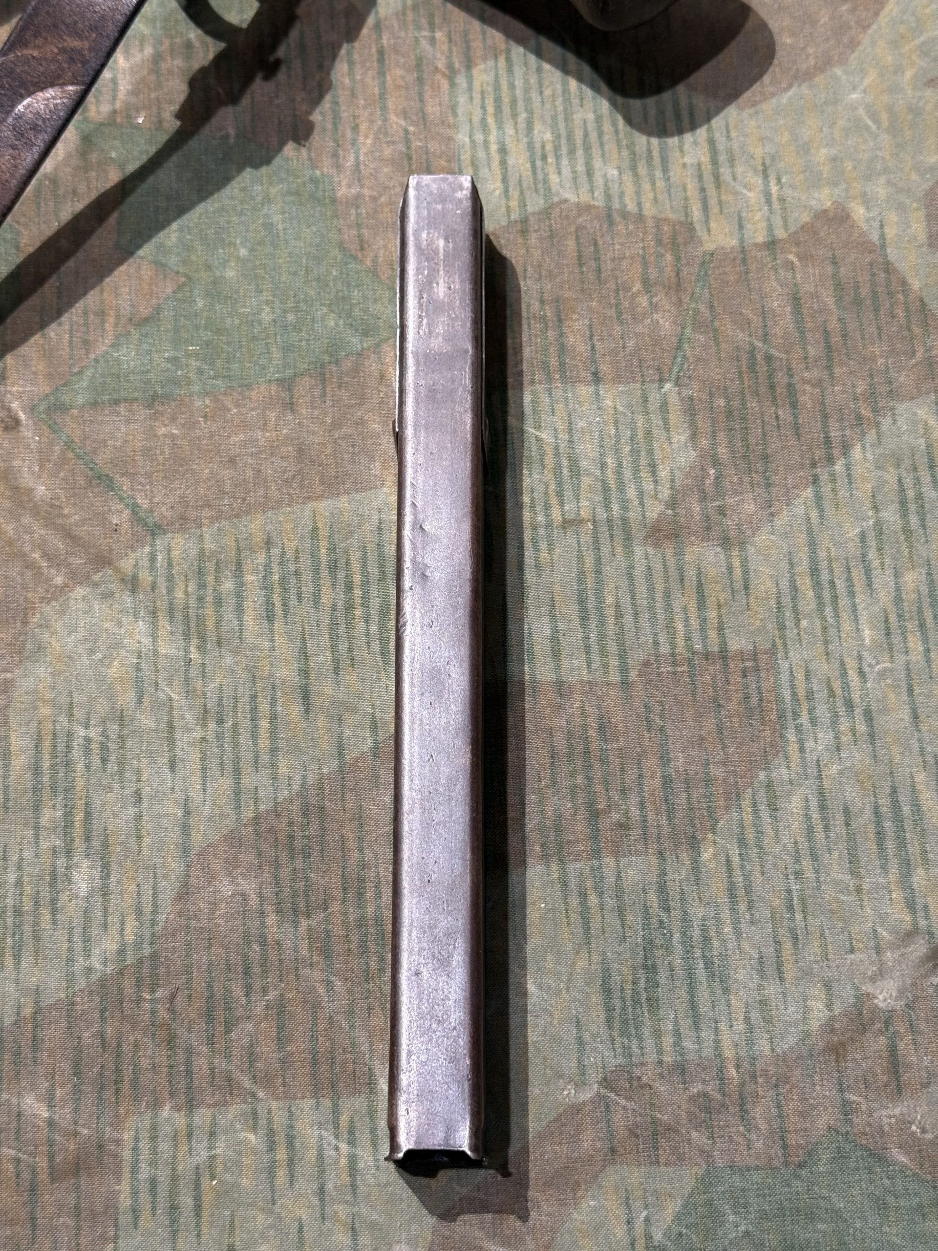 Original WW2 German Deactivated MP40 Display Gun BNZ 1943 Marked w/ Live Barrel, Sling & Magazine - Image 44