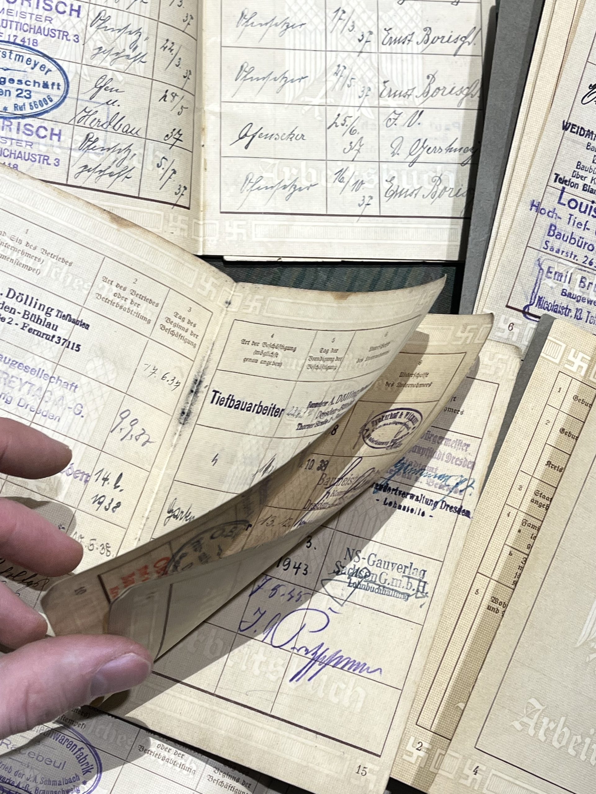 Original WW2 German Arbeitsbuch Version 1 Passbook - Image 11